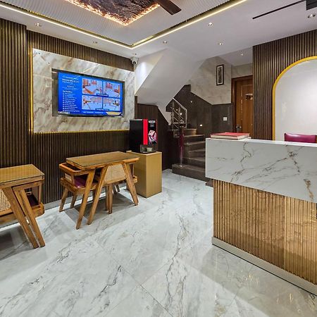 新德里Delhi Delight Premium住宿加早餐旅馆 外观 照片