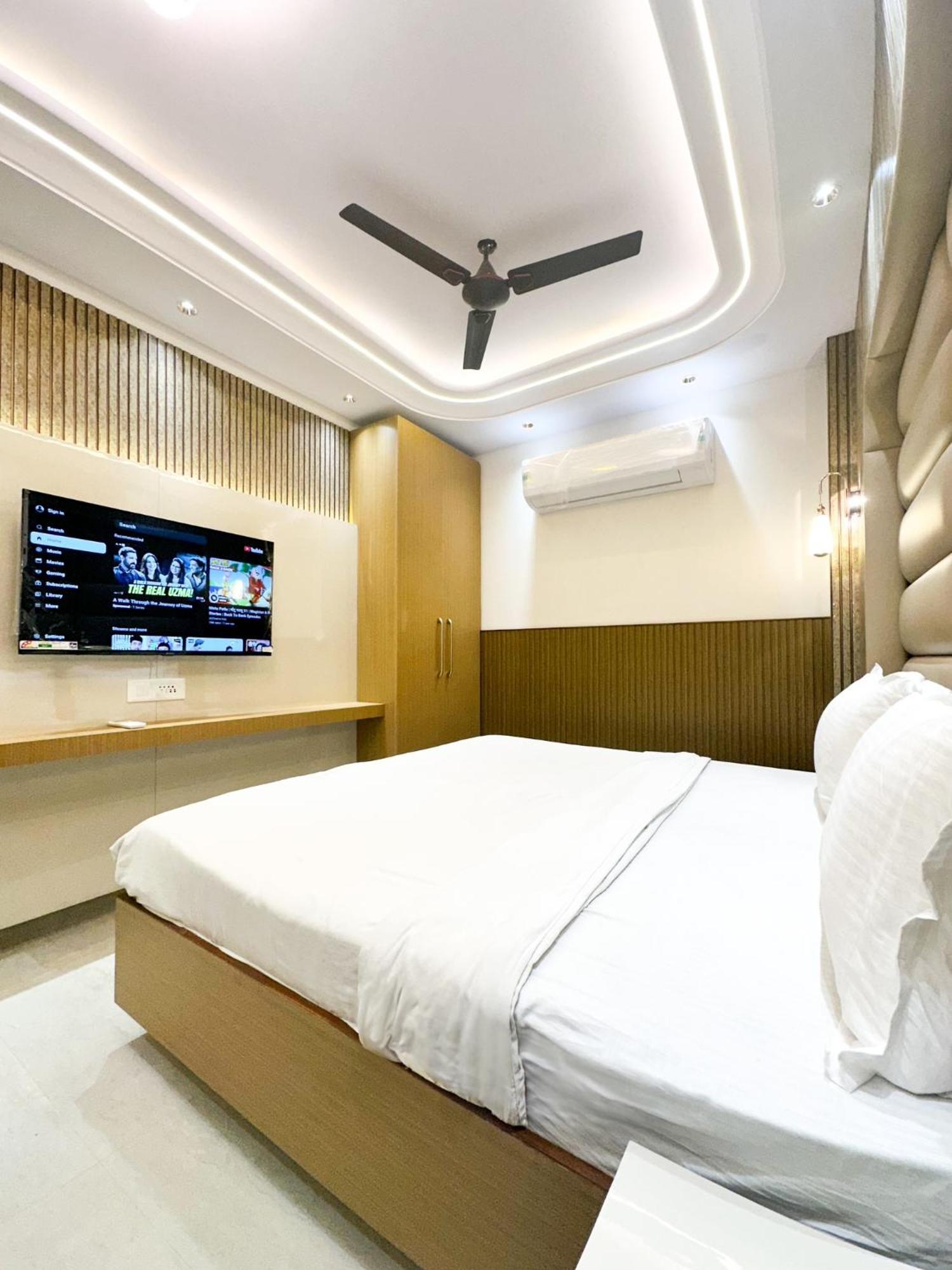新德里Delhi Delight Premium住宿加早餐旅馆 外观 照片