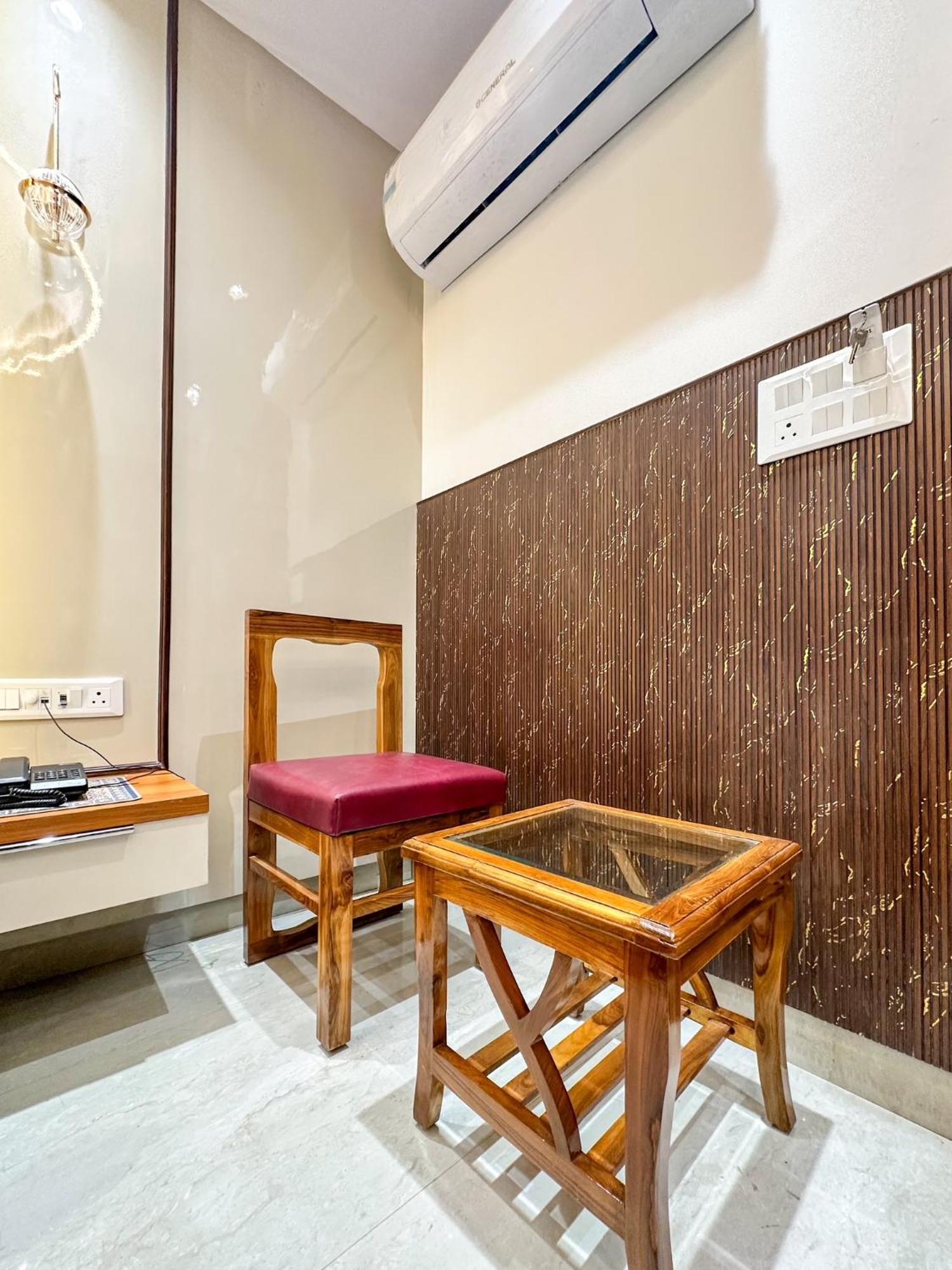 新德里Delhi Delight Premium住宿加早餐旅馆 外观 照片