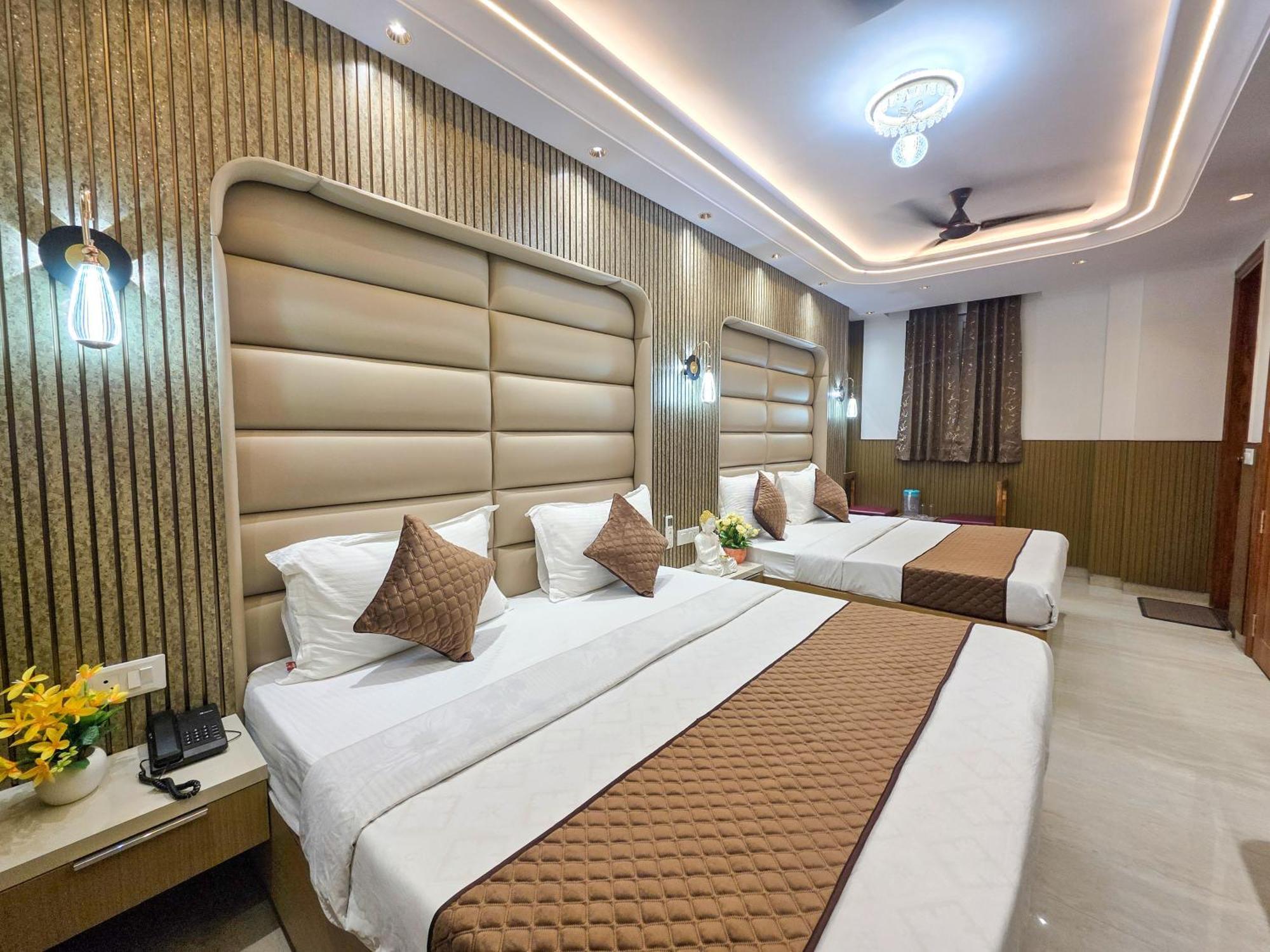 新德里Delhi Delight Premium住宿加早餐旅馆 外观 照片