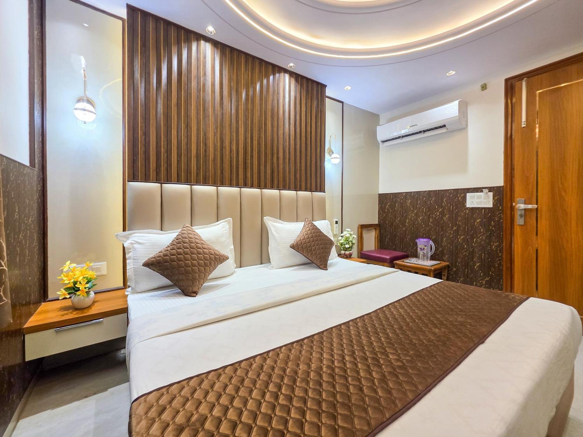新德里Delhi Delight Premium住宿加早餐旅馆 外观 照片